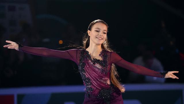 冬奥会花滑的三大劲敌俄罗斯套娃之二娃安娜谢尔巴科娃